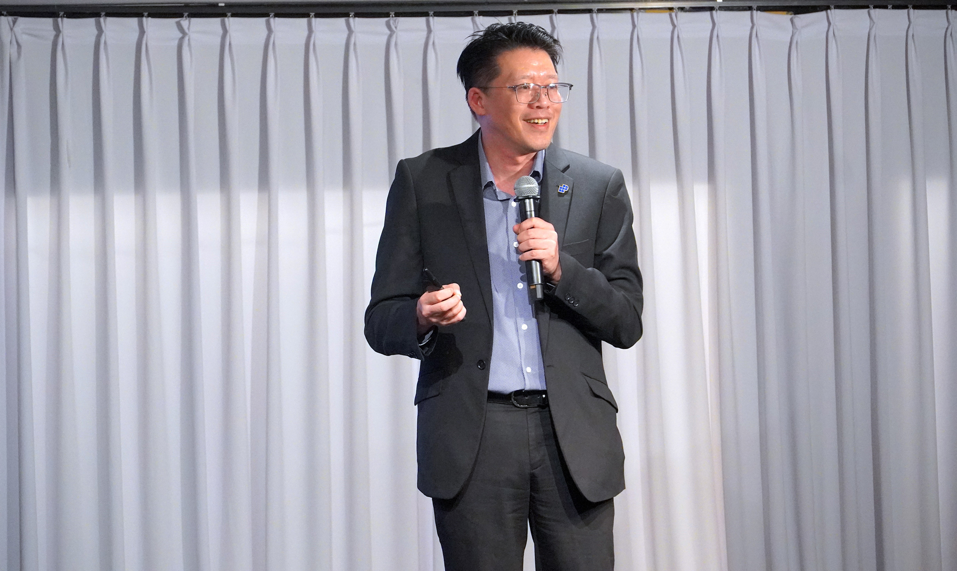 50680105.jpg 50680105.jpg