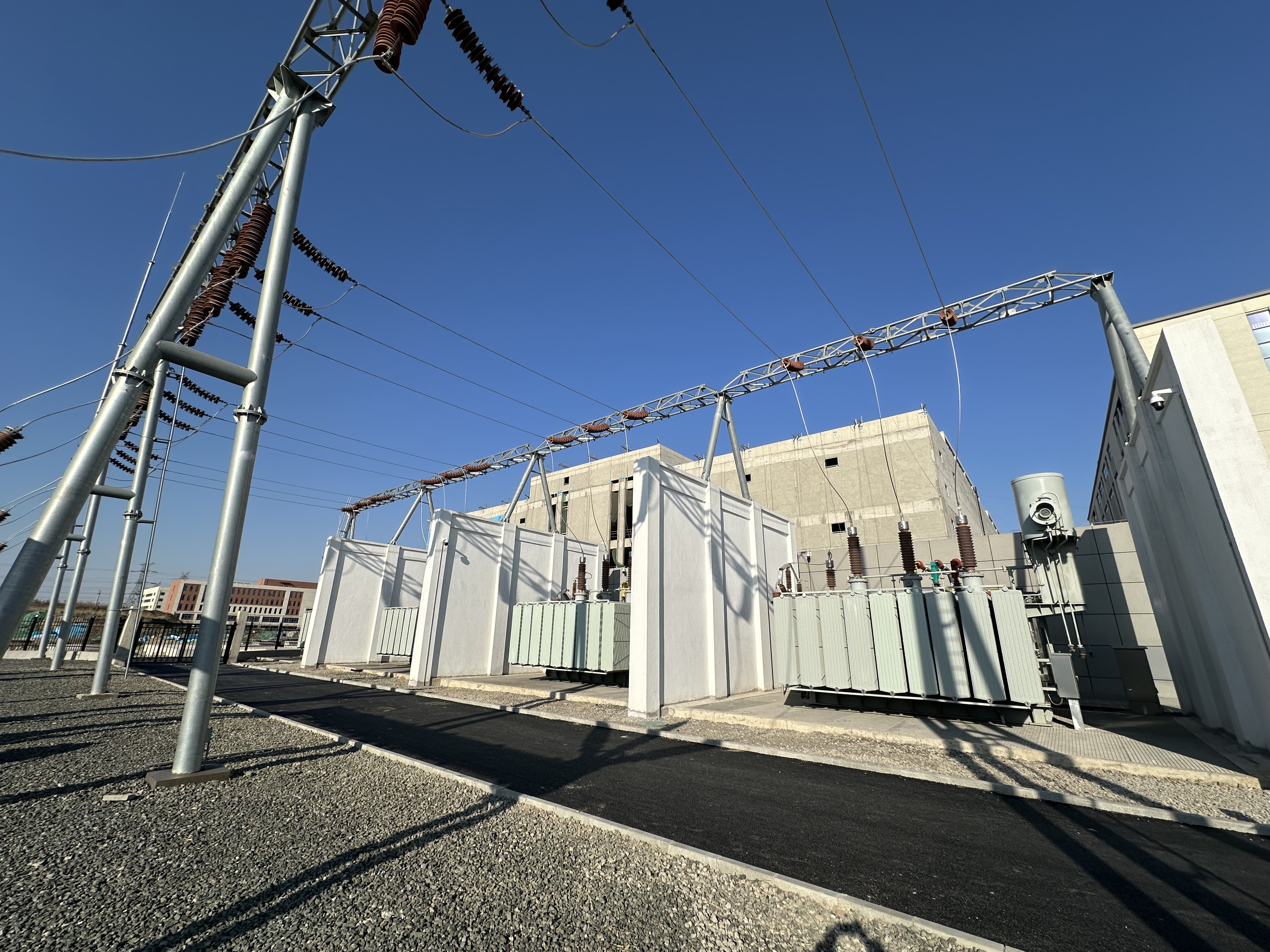 71774887.jpg 71774887.jpg