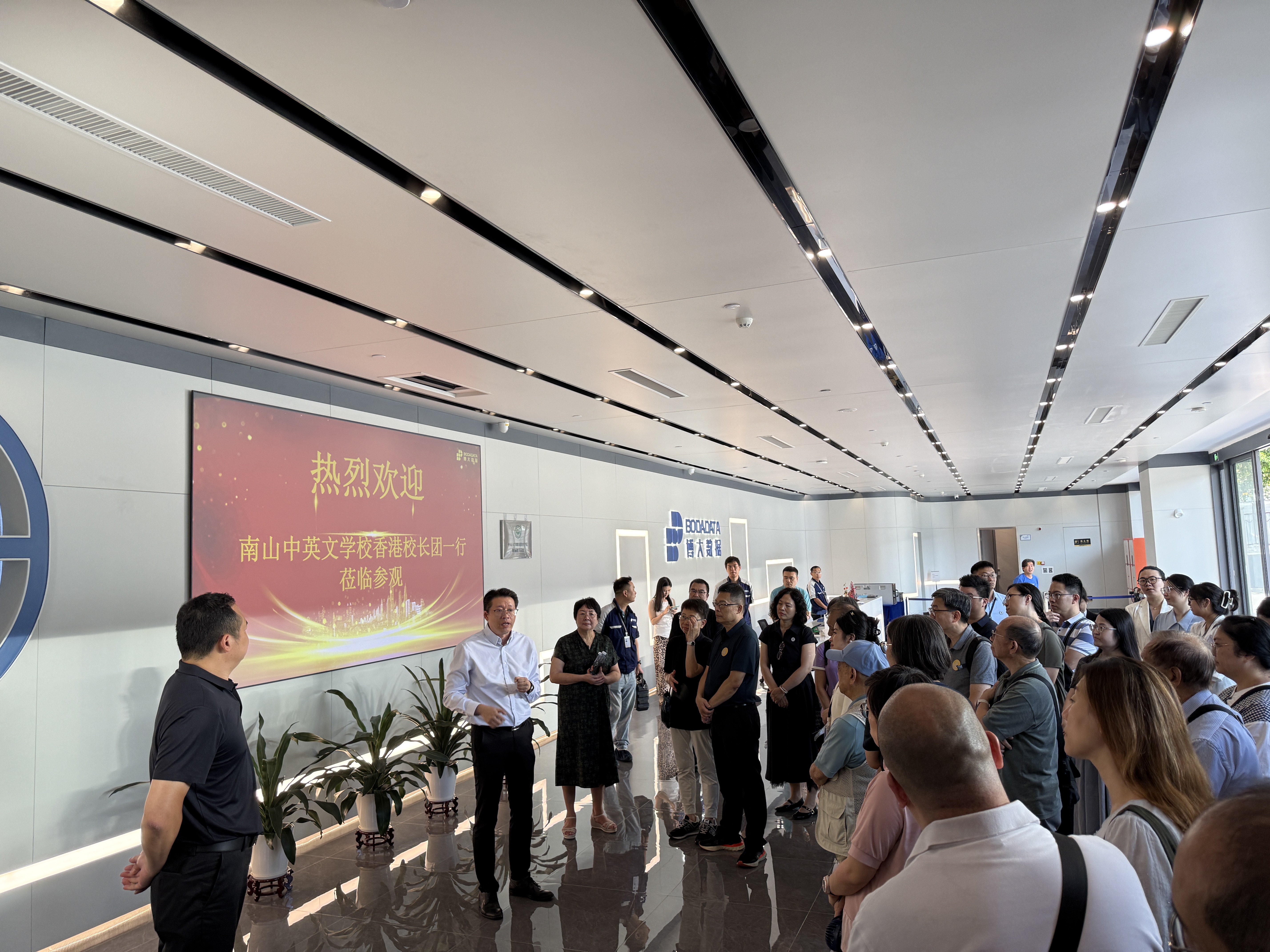 83420622.jpg 83420622.jpg