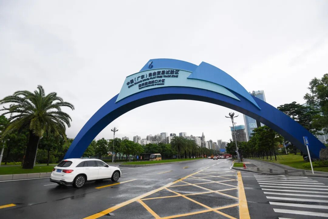 93178615.jpeg 前海1-图源新华社.jpeg